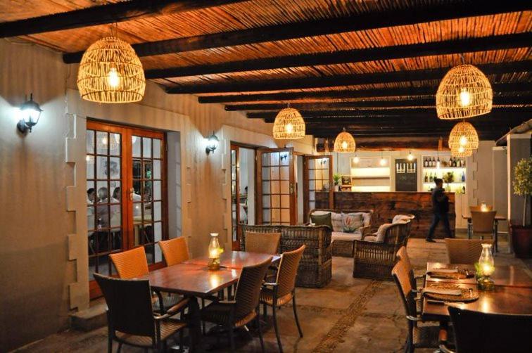 Thorntree Country Lodge Oudtshoorn Ngoại thất bức ảnh