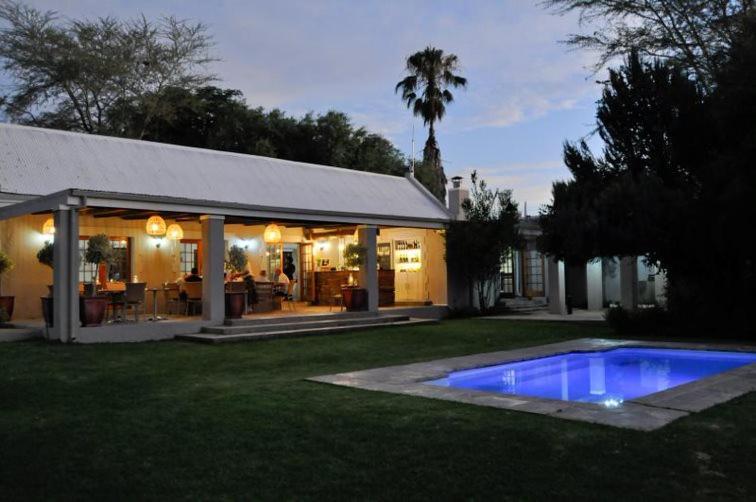 Thorntree Country Lodge Oudtshoorn Ngoại thất bức ảnh